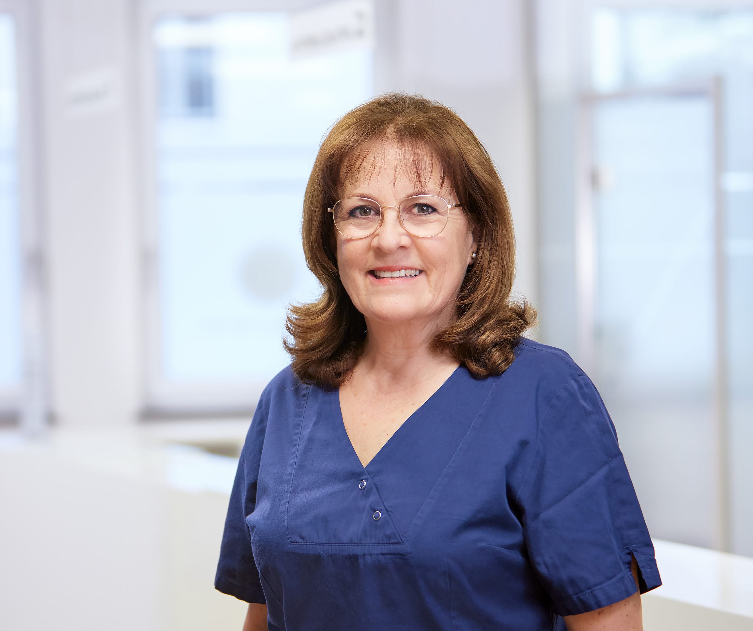Dr. Renate Frank